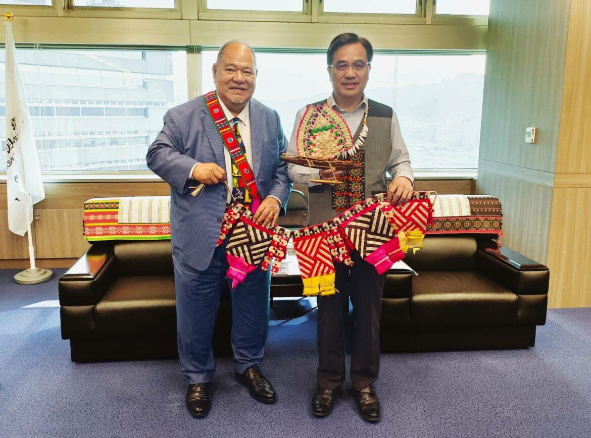 鞏固兩國之原住民族關係，吐瓦魯大使訪原民會