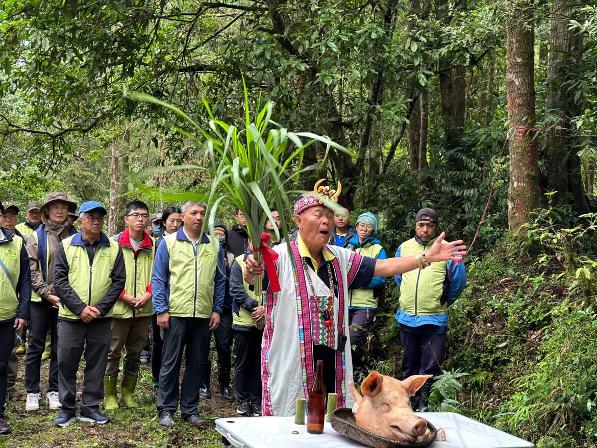 卓溪黑熊 Da qu-ali傷癒 重返山林族人祈福送行