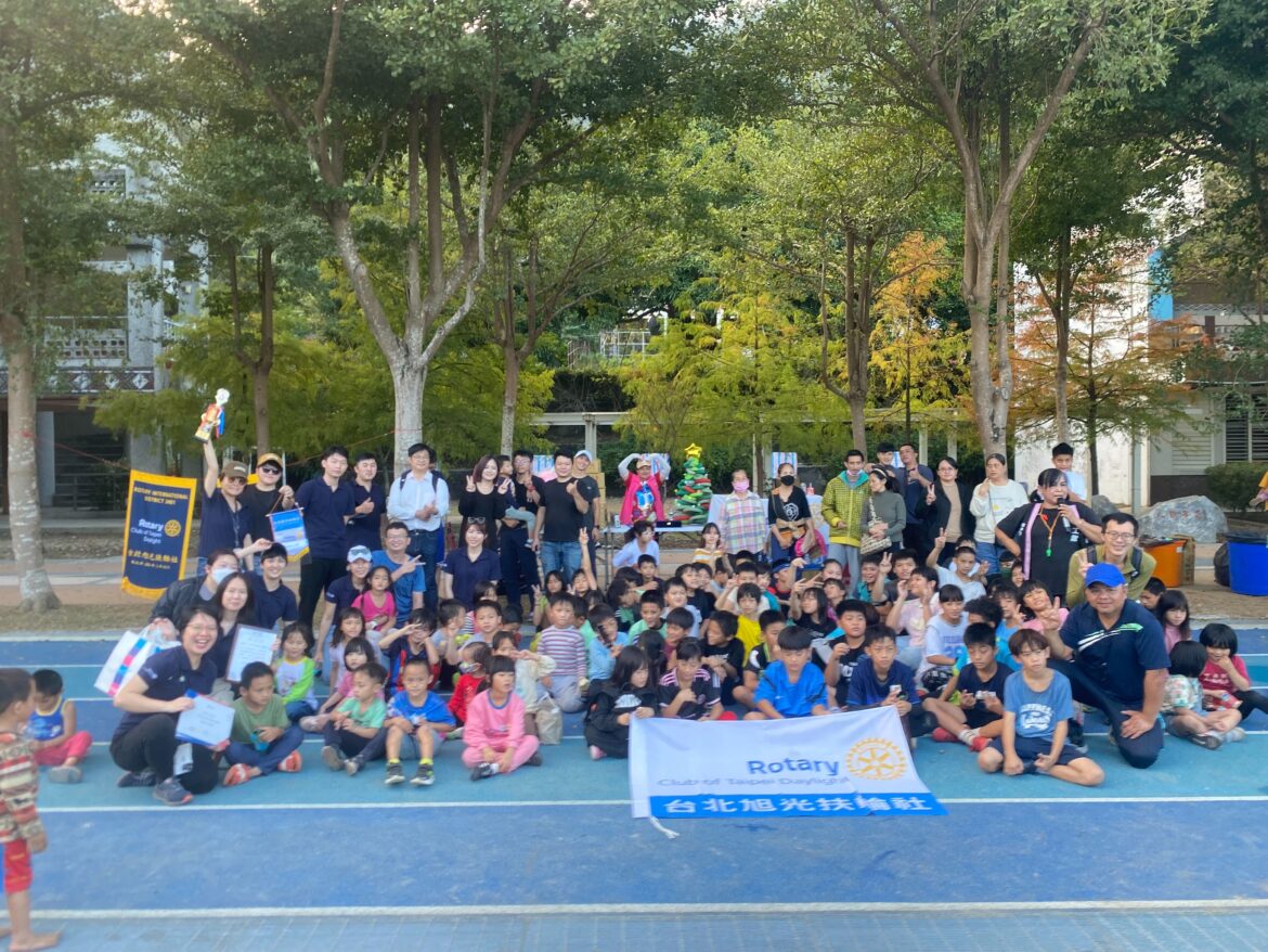 第一屆小太陽盃足球營，台北旭光扶輪社與部落學童熱鬧開幕！
