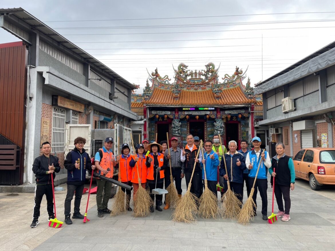富里鄉長江東成與居民攜手提升社區整潔