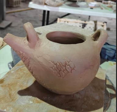 手作傳統燒窯陶藝課程(初階班)第二週進入茶壺製作階段