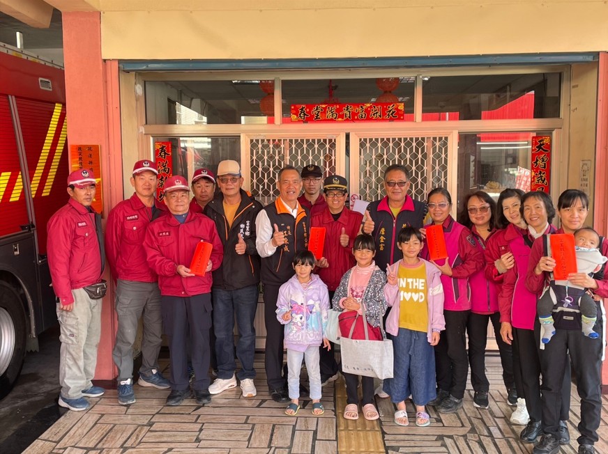 春節暖心慰勞！富里鄉長慰勉警消義勇隊 感謝守護鄉民安全
