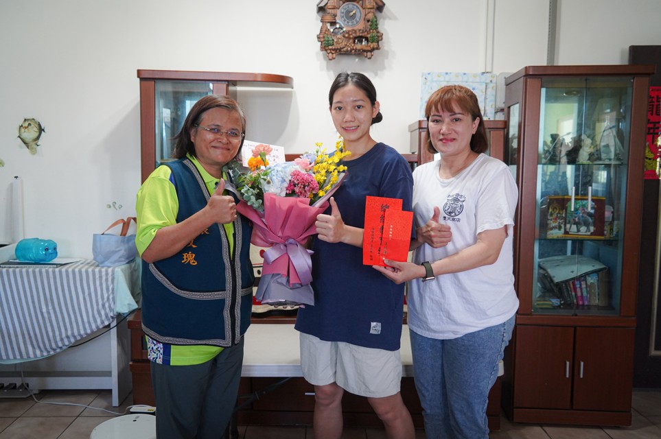 恭喜！花蓮縣秀林鄉陳詩涵同學榮獲總統教育獎