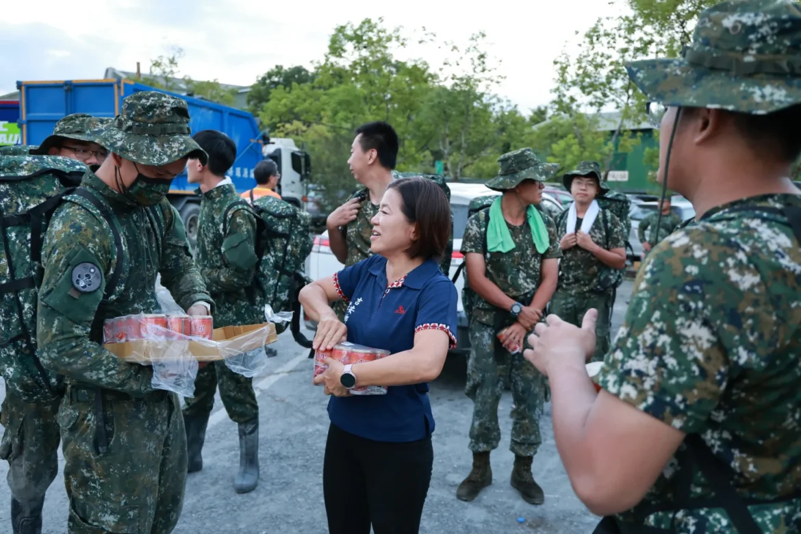 游淑貞發響眾人善愛匯聚行動力 在災區送上第10600個熱食便當