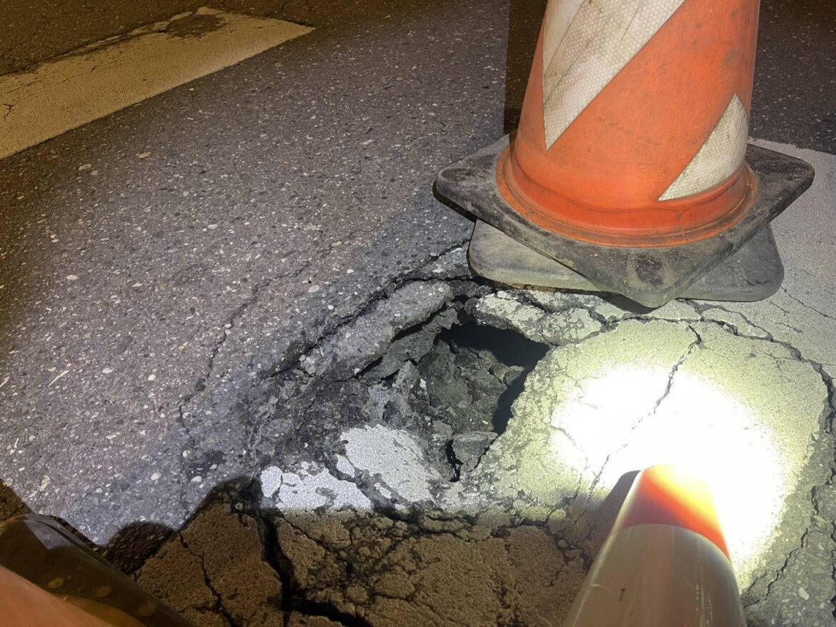 玉里鎮中華路坑洞迅速修補　技工班犧牲休假守護用路安全