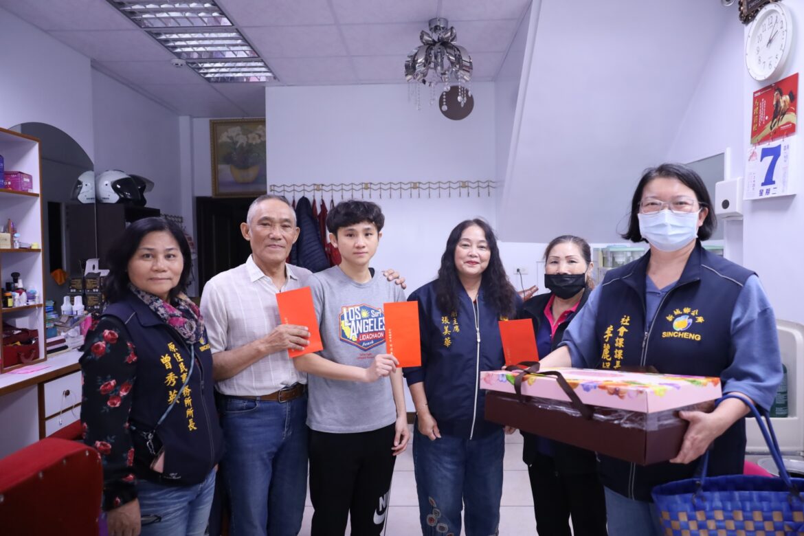 新城鄉突發事件造成3名鄉親受傷 鄉長何禮臺啟動關懷機制發放慰問金